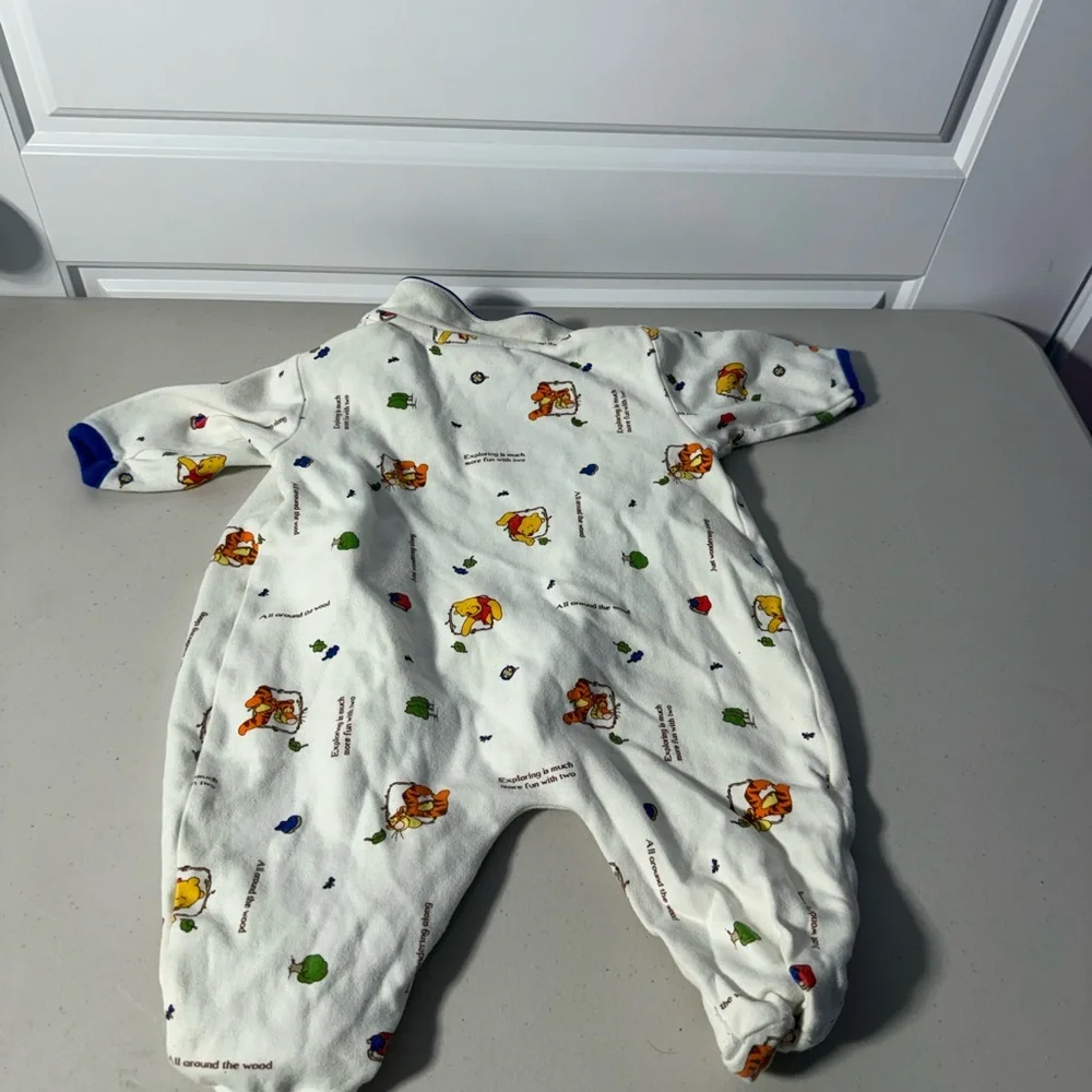 Vintage Disney Winnie The Pooh & Tigger Kids‎ Footie Onesie